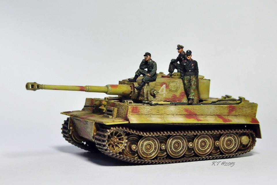 3 panzer crew  1/72 scale