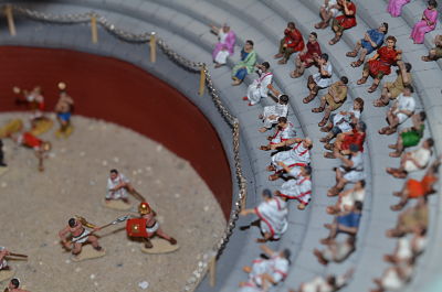 Roman Arena 1/72