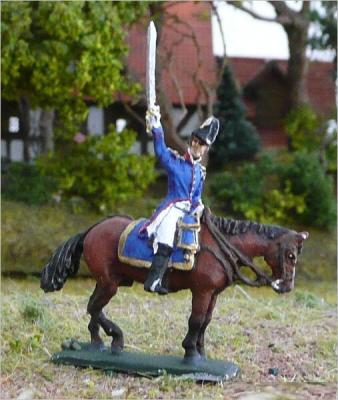 JS72/0458 - Officer français à cheval en surtout 1/72