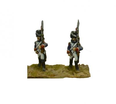 FRA14 - French Old Guard Chasseurs, March Attack (x4) 1/72