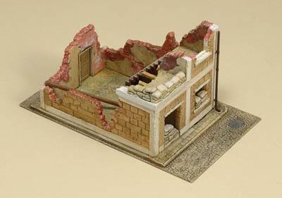 6161 - Wrecked House 1/72