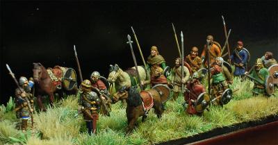 MA-001 - Armée Médiévale en marche époque 1/72