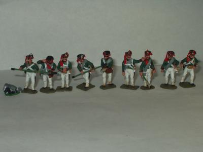 JS72/0306 - Artilleurs russe à pied 1/72