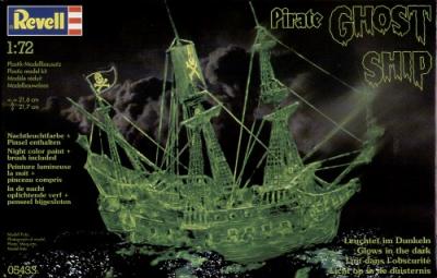 5433 - Ghost Ship Glows in the dark 1/72