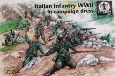 AP040 Italian Infantry in campaign dress (WWII)  1/72 (x 42 pieces)